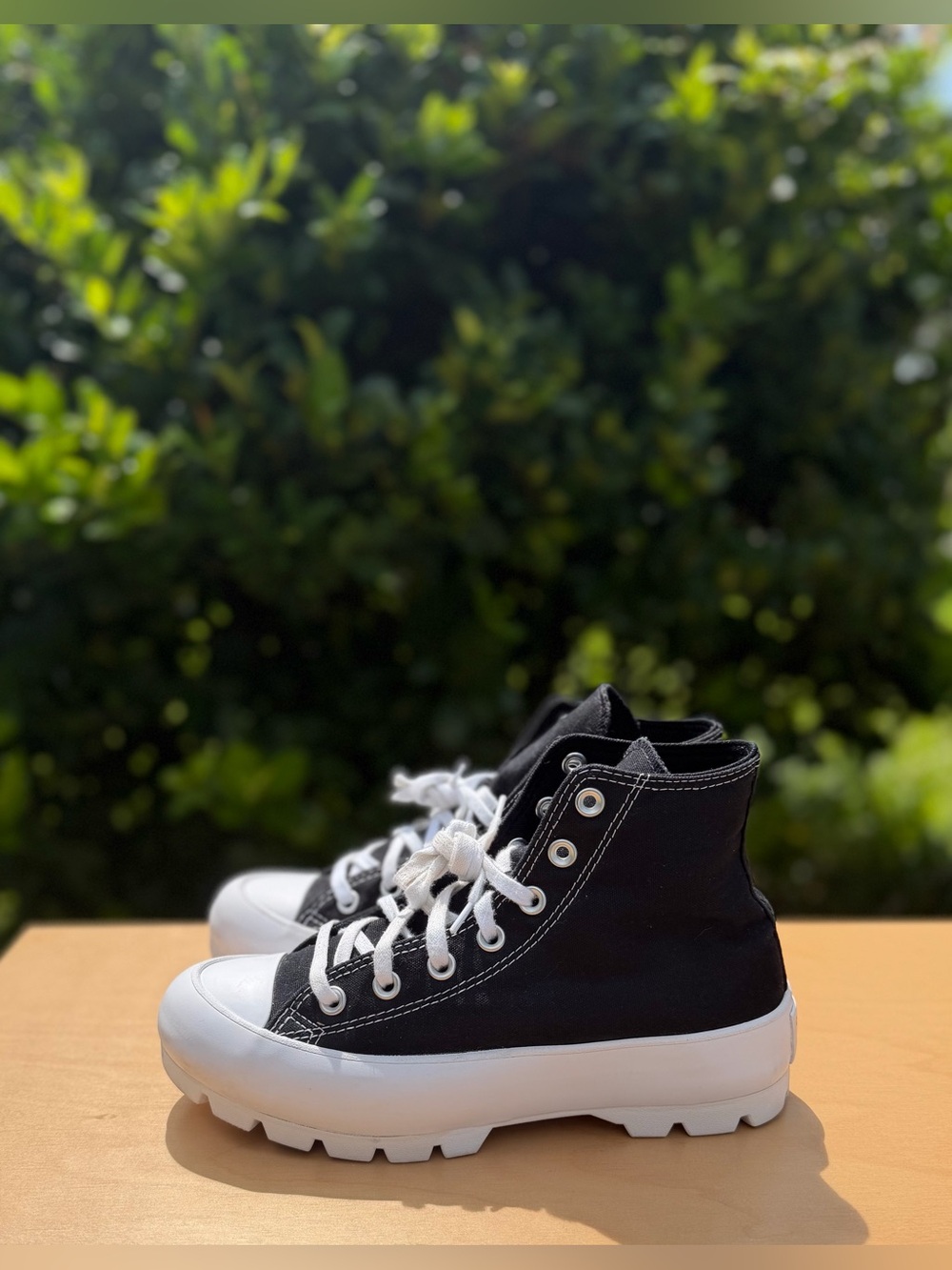 Converse Chuck Taylor All Star Lugged High Top Platform Sneakers Black White 8 - Picture 5 of 12